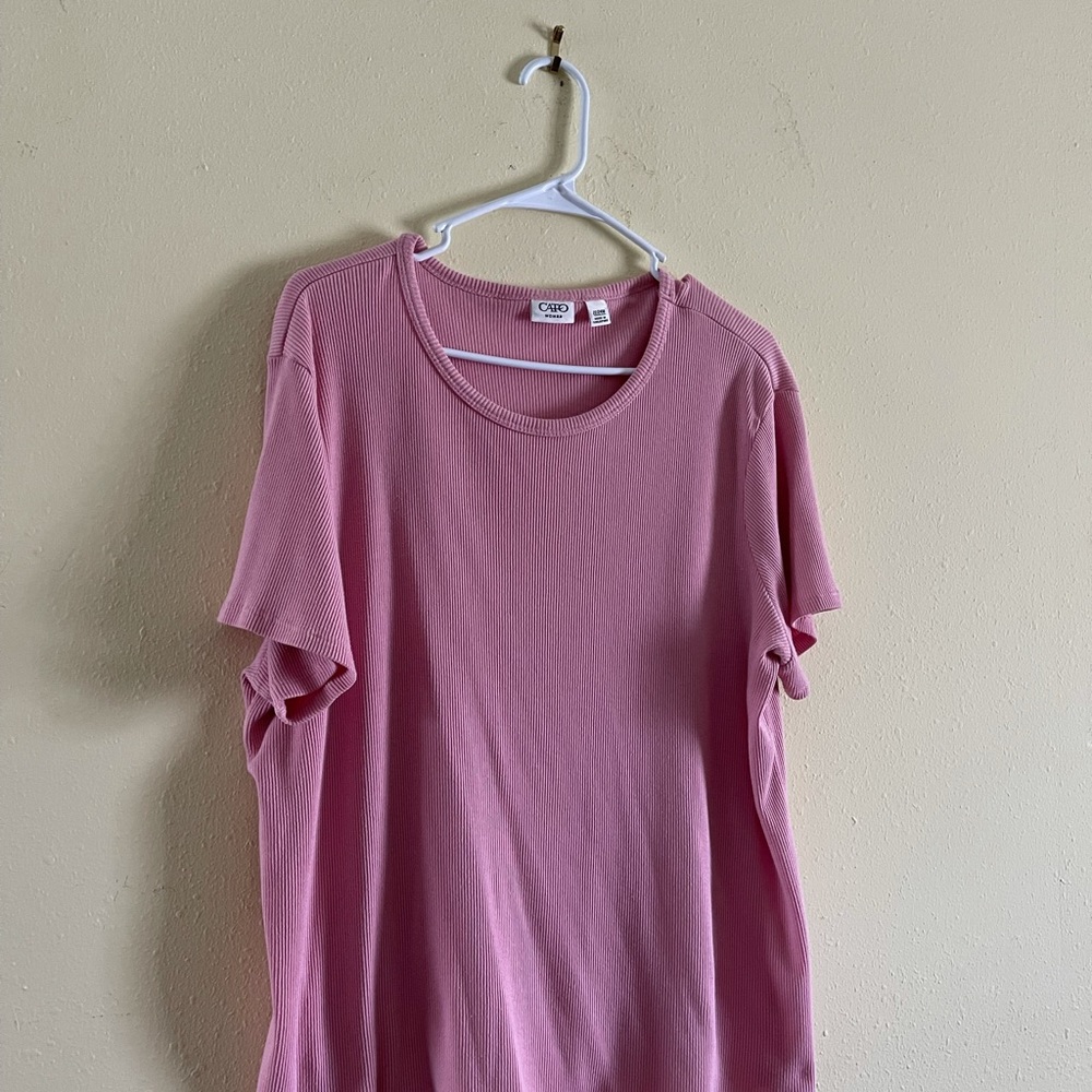Pink Cato Top - Picture 3 of 3